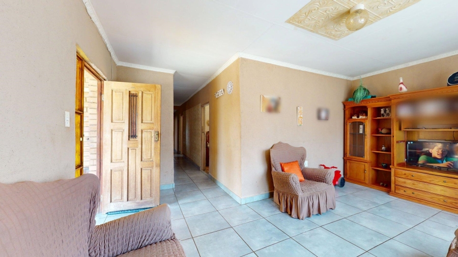 4 Bedroom Property for Sale in Promosa North West